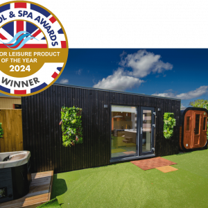 Front picture of Glamping Pod